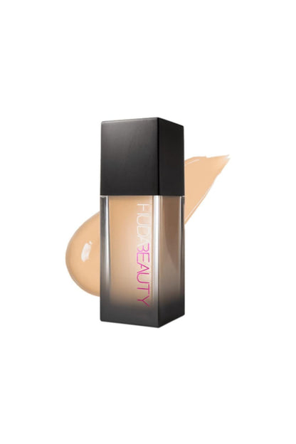 Huda Beauty Skin Tone Corrector and Under-Eye Brightener - Peach Light