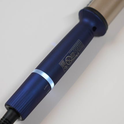 Ceramic hair straightener and brush 732-OK
Two-in-one multi-functional hair styling tool