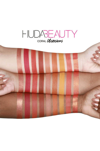 Huda Beauty Mini Curl Abduction Eyeshadow