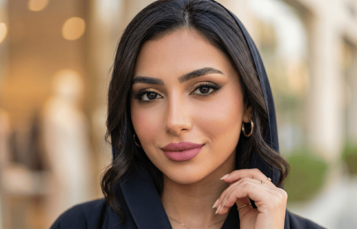 <h1><strong>لمحة سريعة.. اضغطي واكشفي المنتج</strong></h1>